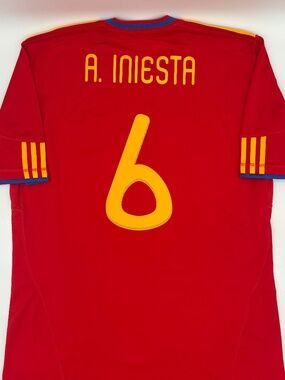 Spain 2010/2011 Home Iniesta #6 Authentic Adidas Jersey XL Red